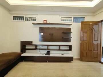 Furnished Amenities in 2 BHK Apartment at BM Luxuria, Hsr Layout – for Rent