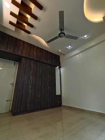 Bedroom in 2 BHK Apartment at BM Luxuria, Hsr Layout – for Rent