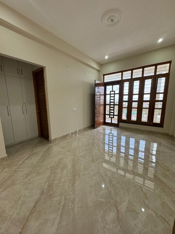 Room in 3 BHK Builder Floor at Sahastradhara Road – for Rent