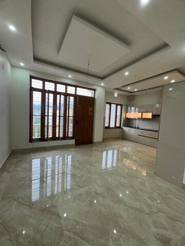 Room in 3 BHK Builder Floor at Sahastradhara Road – for Rent