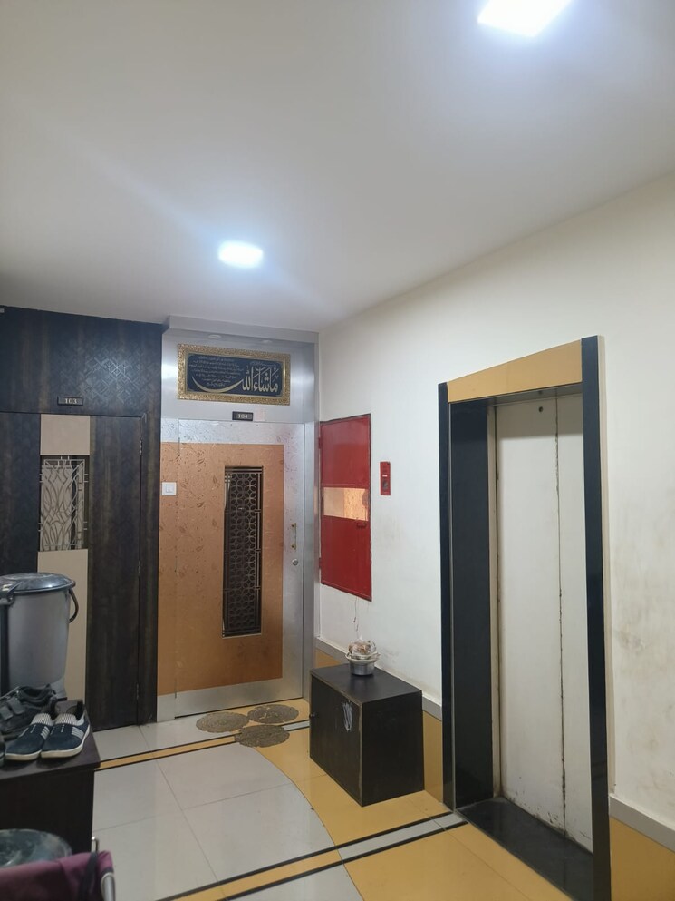 Room, k-raheja-vihar 2 Bedroom 600 Sq.Ft. Apartment In Powai Mumbai 8901864