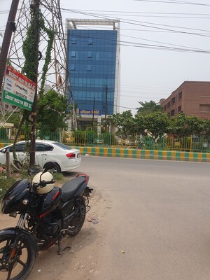  Office Space in IT/SEZ – Exterior View View at Unique Arcade Vasundhara, Vasundhara Sector 13 - for Sale