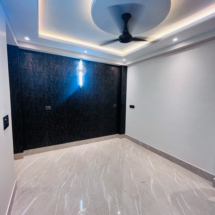 undefined, panchsheel vihar 3 Bedroom 125 Sq.Yd. Builder Floor In Panchsheel Vihar Delhi 8901917