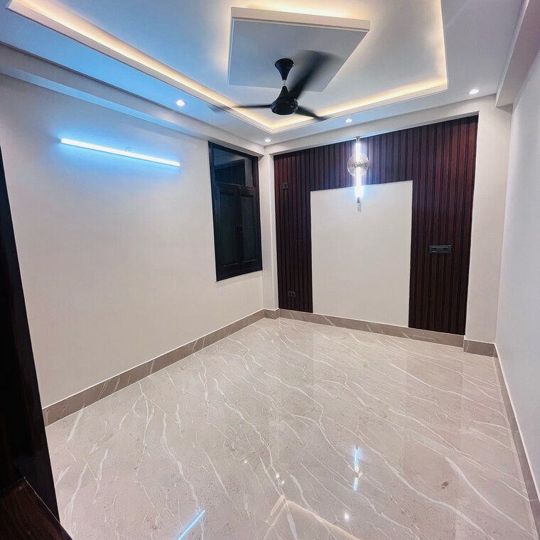 Room, panchsheel vihar 3 Bedroom 125 Sq.Yd. Builder Floor In Panchsheel Vihar Delhi 8901917