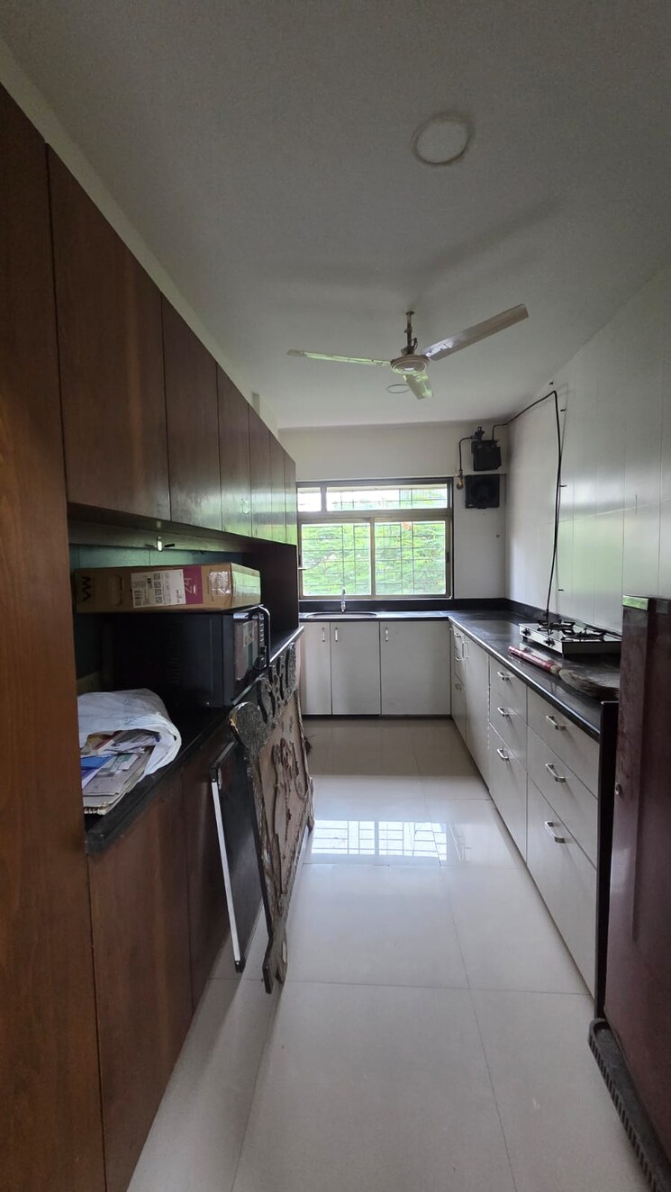 Kitchen, juhu 3 Bedroom 1500 Sq.Ft. Apartment In Juhu Mumbai 8901933