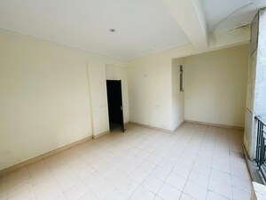 Room in 2.5 BHK Apartment at Fusion Homes, Tech Zone 4 Greater Noida – for Sale