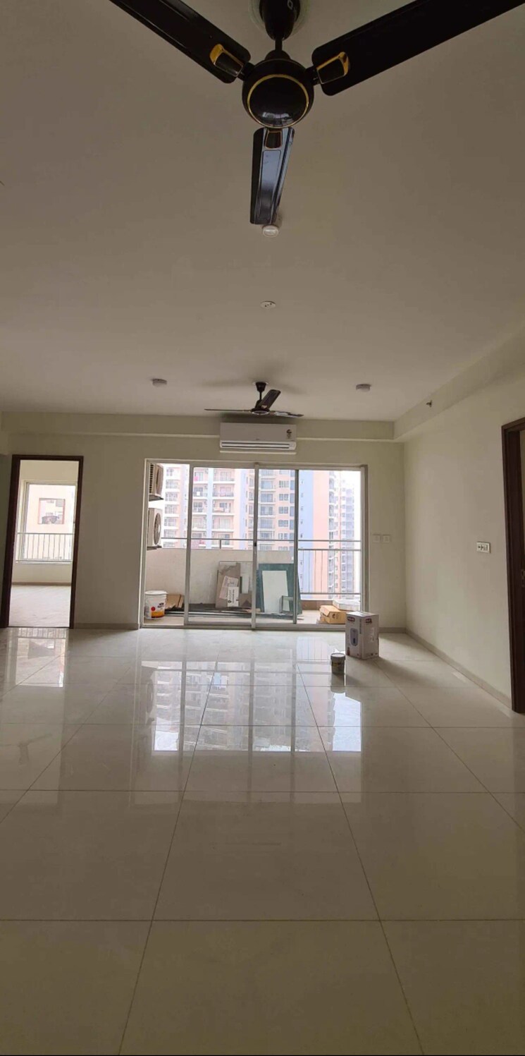 Living Room, shapoorji-pallonji-joyville-phase-2 3 Bedroom 1852 Sq.Ft. Apartment In Sector 102 Gurgaon 8901960