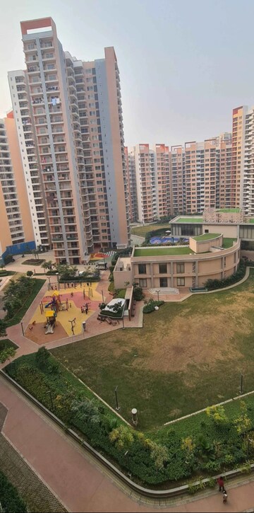 3 BHK Apartment – Exterior View View at Shapoorji Pallonji Joyville Phase 2, Sector 102 - for Rent