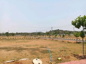  Plot For Sale in Sector 27