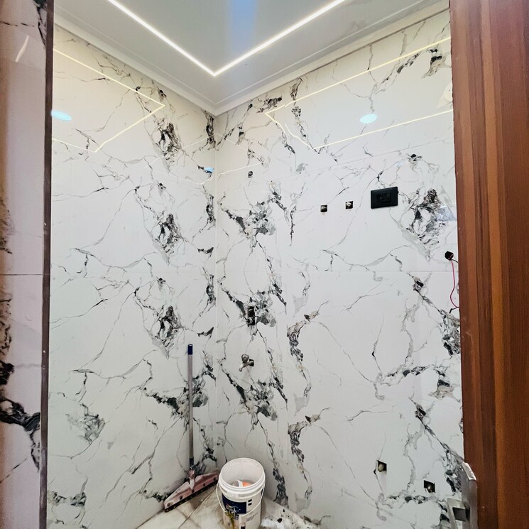 Bathroom, khirki extension 2 Bedroom 75 Sq.Yd. Builder Floor In Khirki Extension Delhi 8902002