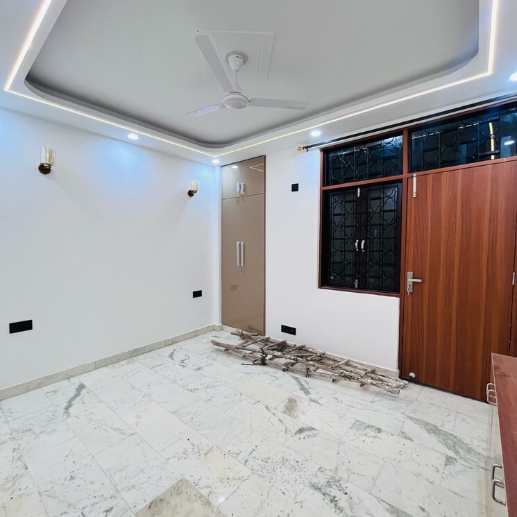 Room, khirki extension 2 Bedroom 75 Sq.Yd. Builder Floor In Khirki Extension Delhi 8902002