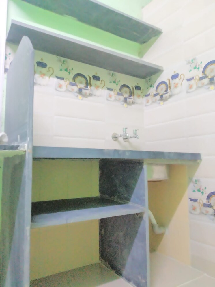 Kitchen, kurla west Studio 300 Sq.Ft. Villa In Kurla West Mumbai 8902014