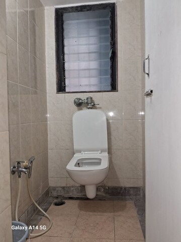 Bathroom in 1 BHK Apartment at Shimpoli – for Rent