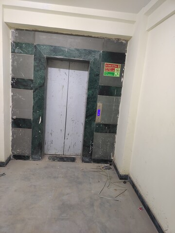 Building Lobby in 1 BHK Apartment at Sector 14 Dwarka – for Rent