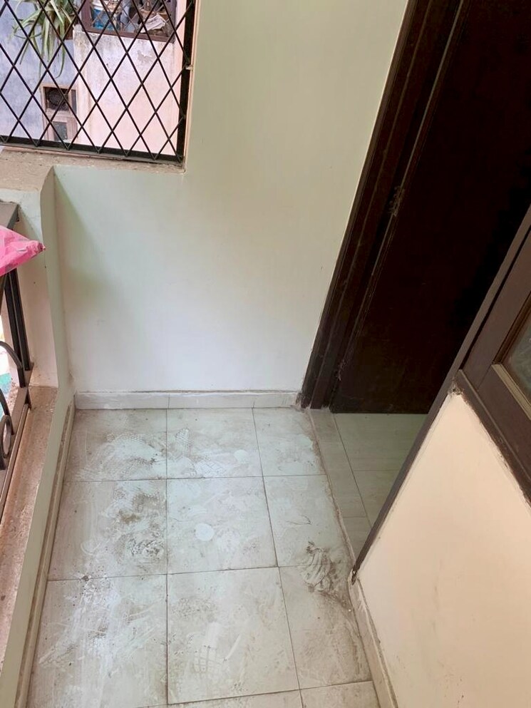 Balcony, mehrauli 2 Bedroom 900 Sq.Ft. Builder Floor In Mehrauli Delhi 8902038