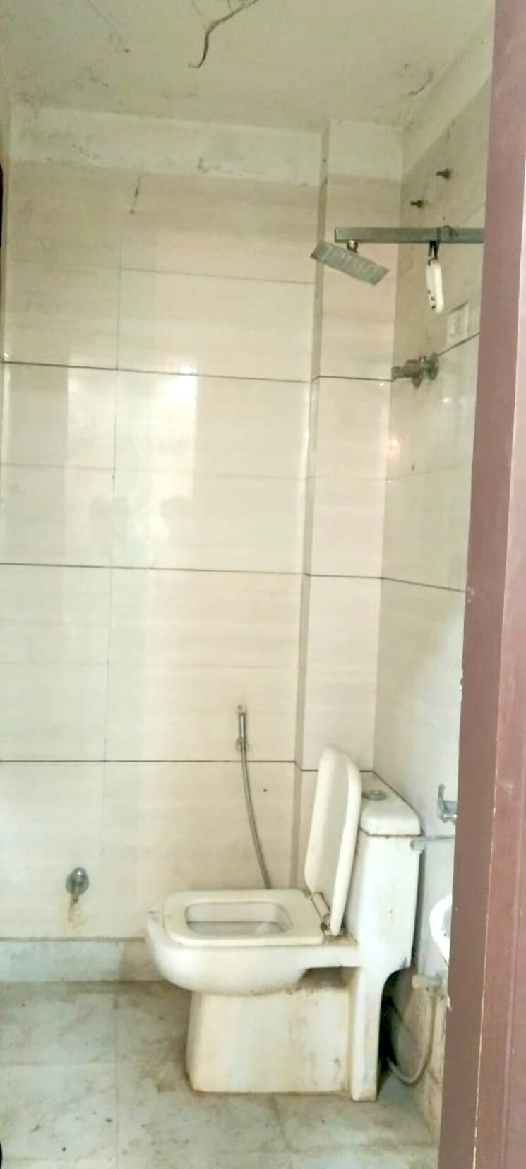Bathroom, mehrauli 2 Bedroom 850 Sq.Ft. Builder Floor In Mehrauli Delhi 8902053