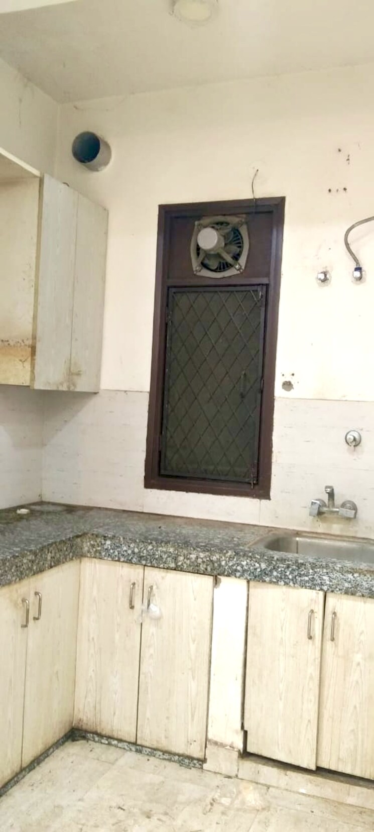 Bathroom, mehrauli 2 Bedroom 850 Sq.Ft. Builder Floor In Mehrauli Delhi 8902053