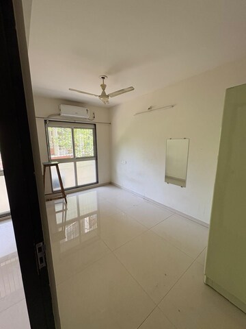 Room in 2 BHK Apartment at Raghav One, Kurla – for Rent