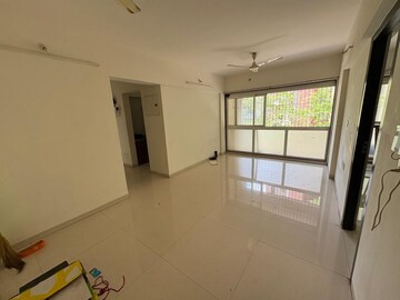Room in 2 BHK Apartment at Raghav One, Kurla – for Rent