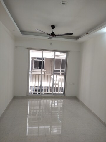 Room in 1 BHK Apartment at Mohite Marvel, Ghatkopar East – for Rent