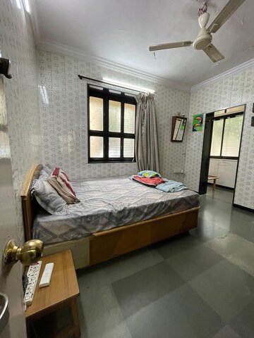 Bedroom in 2 BHK Apartment at Shree Mangesh, Chembur – for Rent
