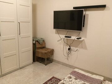 Master Bedroom in 2 BHK Apartment at Crystal Armus, Chembur – for Rent