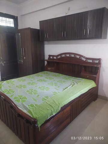 Bedroom in 2 BHK Independent House at Gomti Nagar – for Rent
