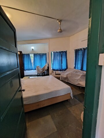 Master Bedroom in 4 BHK Independent House at Raheja Exotica Cyprus, Madh – for Rent
