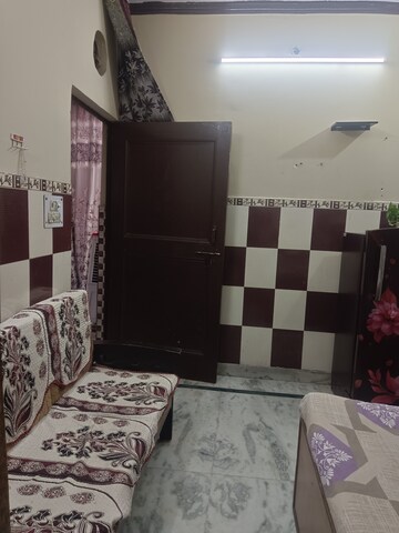 Living Room in 1 RK Apartment at Bihari Colony – for Rent