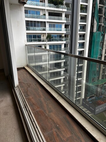 Balcony in 3.5 BHK Apartment at Sheth Avalon, Laxmi Nagar – for Rent