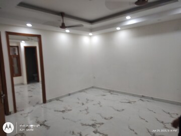 Room in 3 BHK Builder Floor at Mehrauli – for Sale