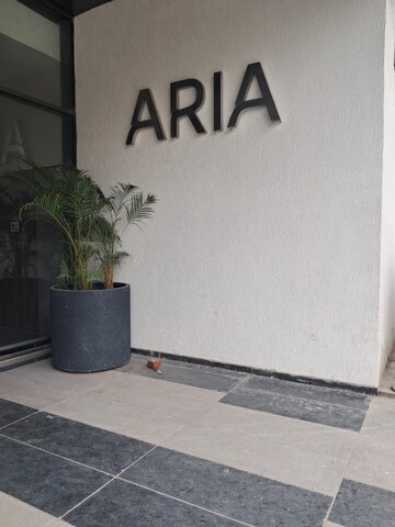 Room in 1 BHK Apartment at Raymond Ten X Habitat, Pokhran Road No Two – for Sale
