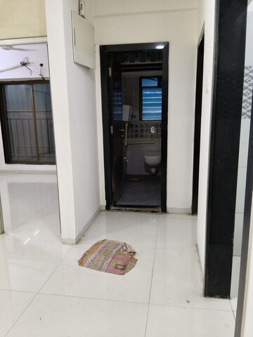 Room in  Pg at Santacruz West – for Rent