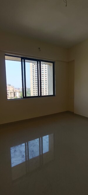 Room in 1 BHK Apartment at Puraniks Tokyo Bay, Kasarvadavali – for Sale