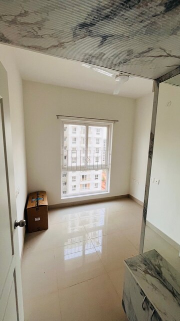 Room in 3 BHK Apartment at Brigade El Dorado, Bagaluru – for Rent