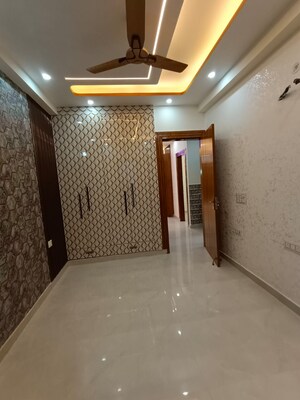 Bedroom in 3 BHK Builder Floor at Shakti Khand 2 – for Sale