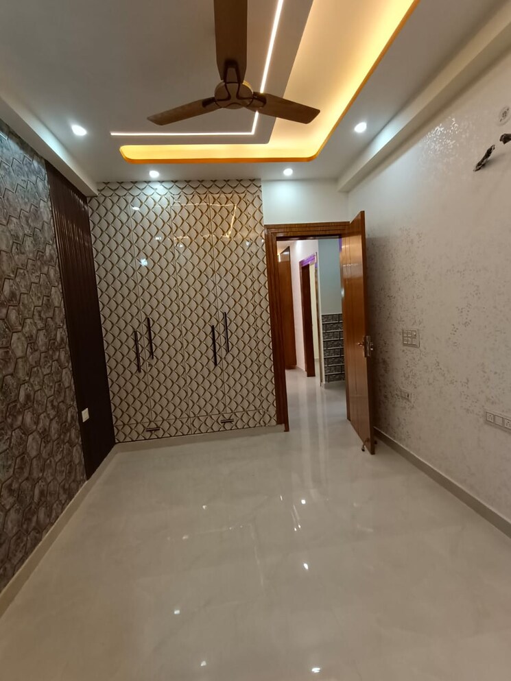 Bedroom, shakti khand 2 3 Bedroom 1450 Sq.Ft. Builder Floor In Shakti Khand 2 Ghaziabad 8902229