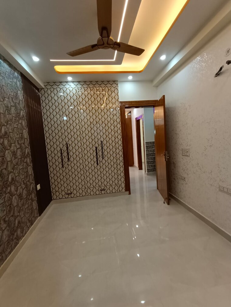 Bedroom, shakti khand 2 3 Bedroom 1450 Sq.Ft. Builder Floor In Shakti Khand 2 Ghaziabad 8902229