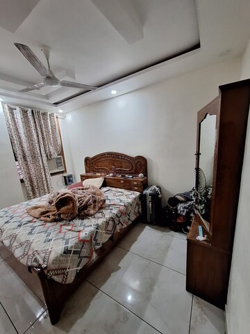 3 BHK Builder Floor For Rent in Unitech Arcadia, South City 2