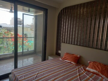 Bedroom in 2 BHK Apartment at Raja Park – for Rent