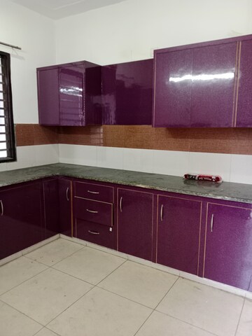 Kitchen in 2 BHK Builder Floor at Sector 18 – for Rent