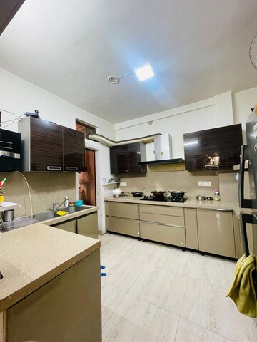 Kitchen in 1.5 BHK Apartment at Jahaz Apartments, Paschim Vihar – for Rent