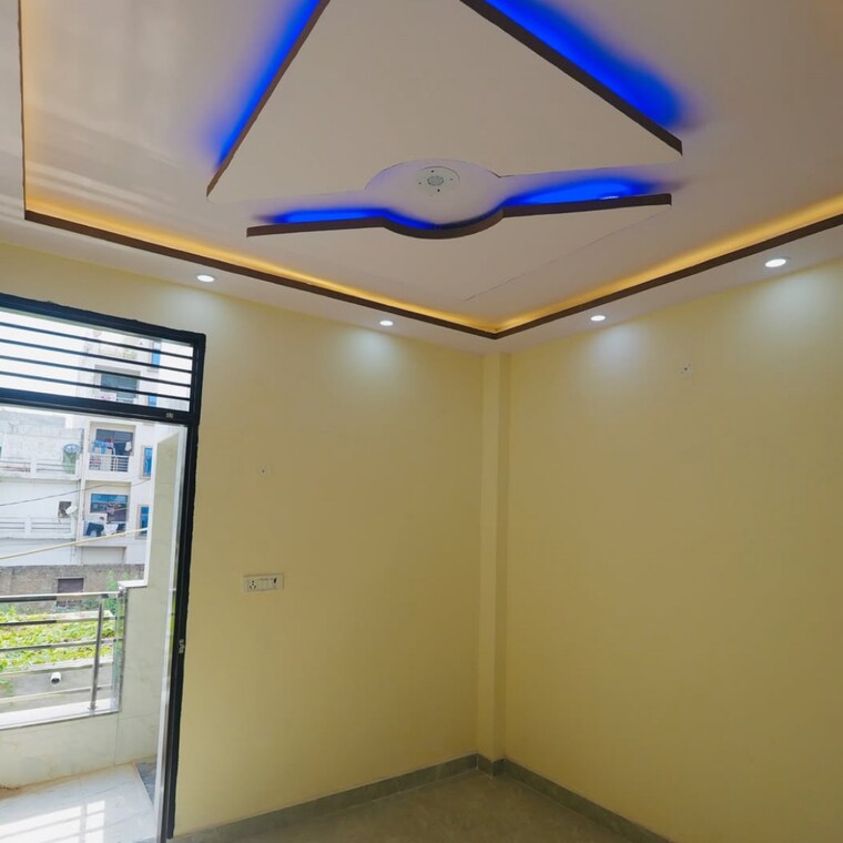 Room, rwa-mohan-garden-gali-no-10 3 Bedroom 50 Sq.Yd. Independent House In Mohan Garden Delhi 8902266