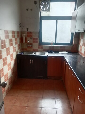 Kitchen in 3 BHK Builder Floor at Ansals Sushant City – for Rent
