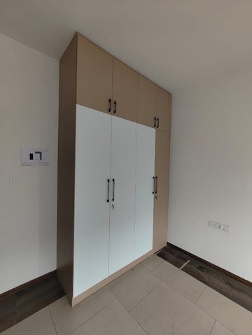 Room in 3 BHK Apartment at Sobha Windsor, Whitefield – for Rent