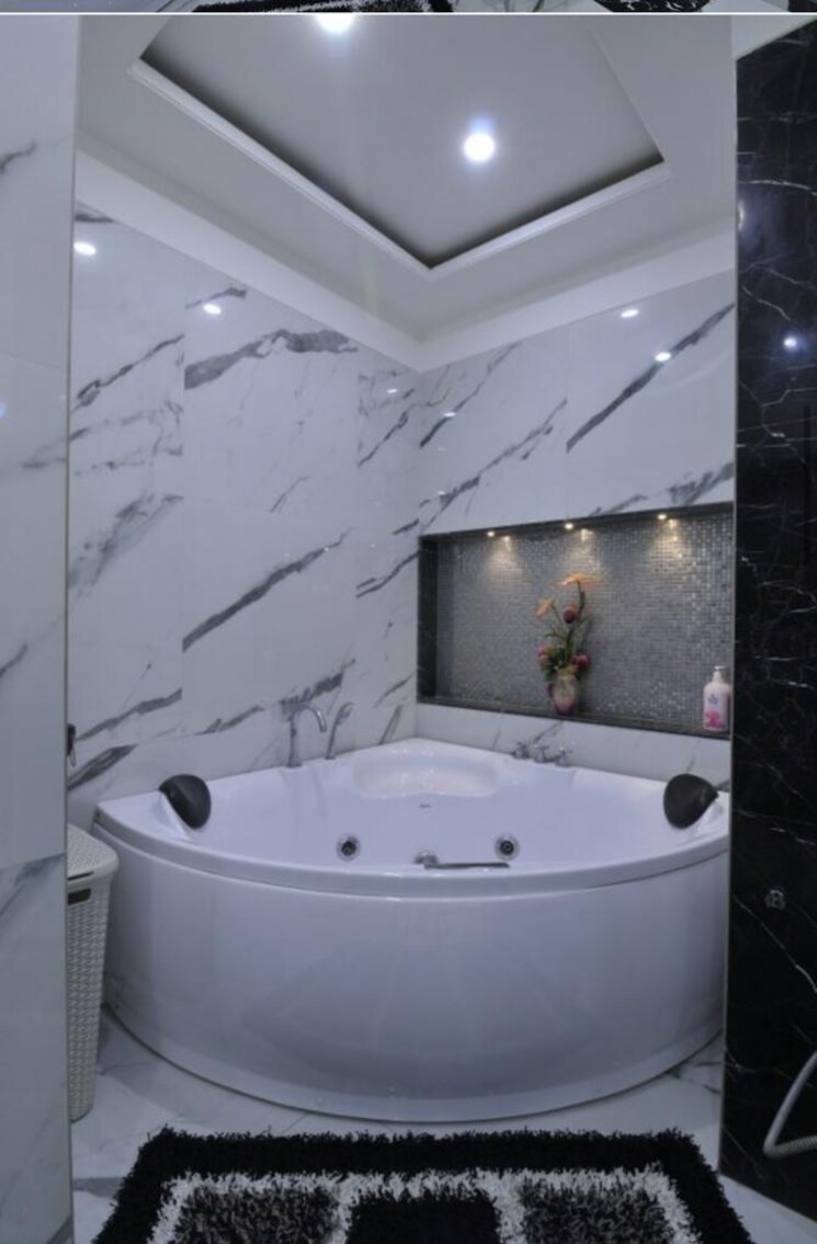 Bathroom, amrapali-sapphire 5 Bedroom 6000 Sq.Ft. Penthouse In Sector 45 Noida 8902269
