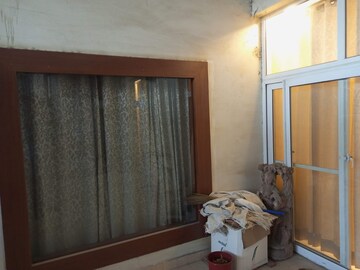 Bedroom in 5 BHK Penthouse at Amrapali Sapphire, Sector 45 – for Sale
