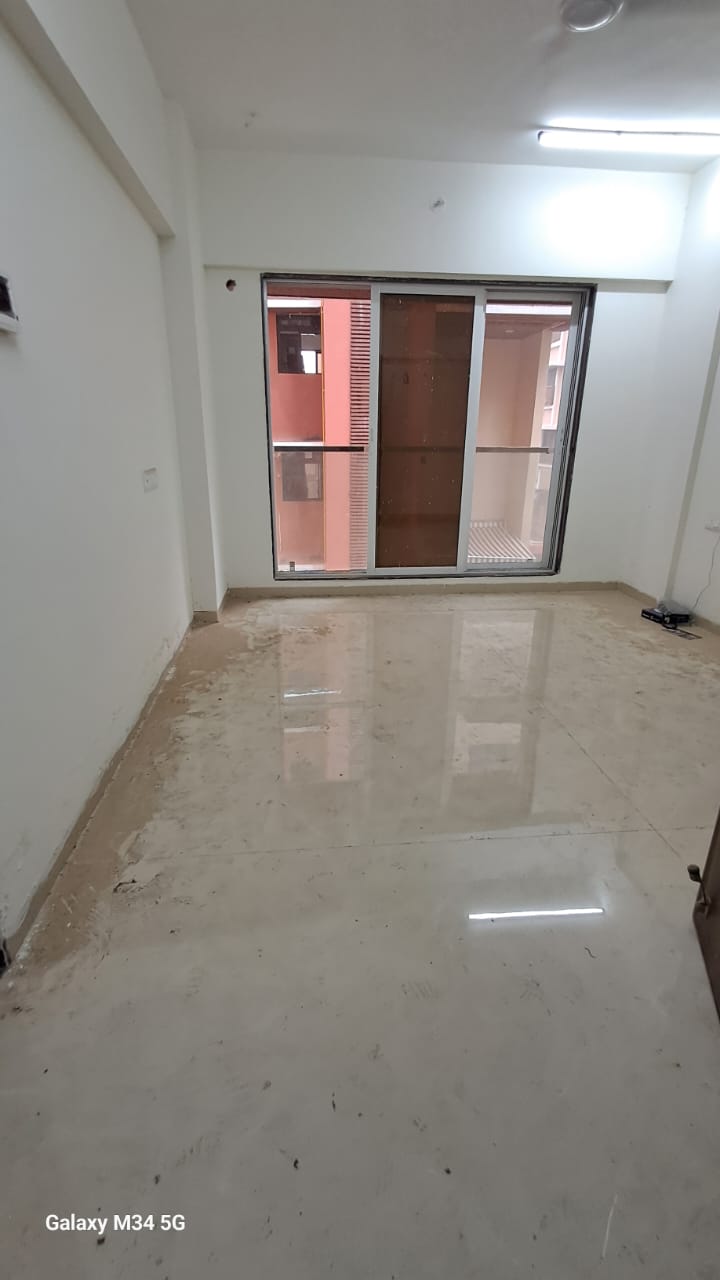 2 BHK + Servant Room 658 Sq.Ft. Apartment in SKG Mumbadevi