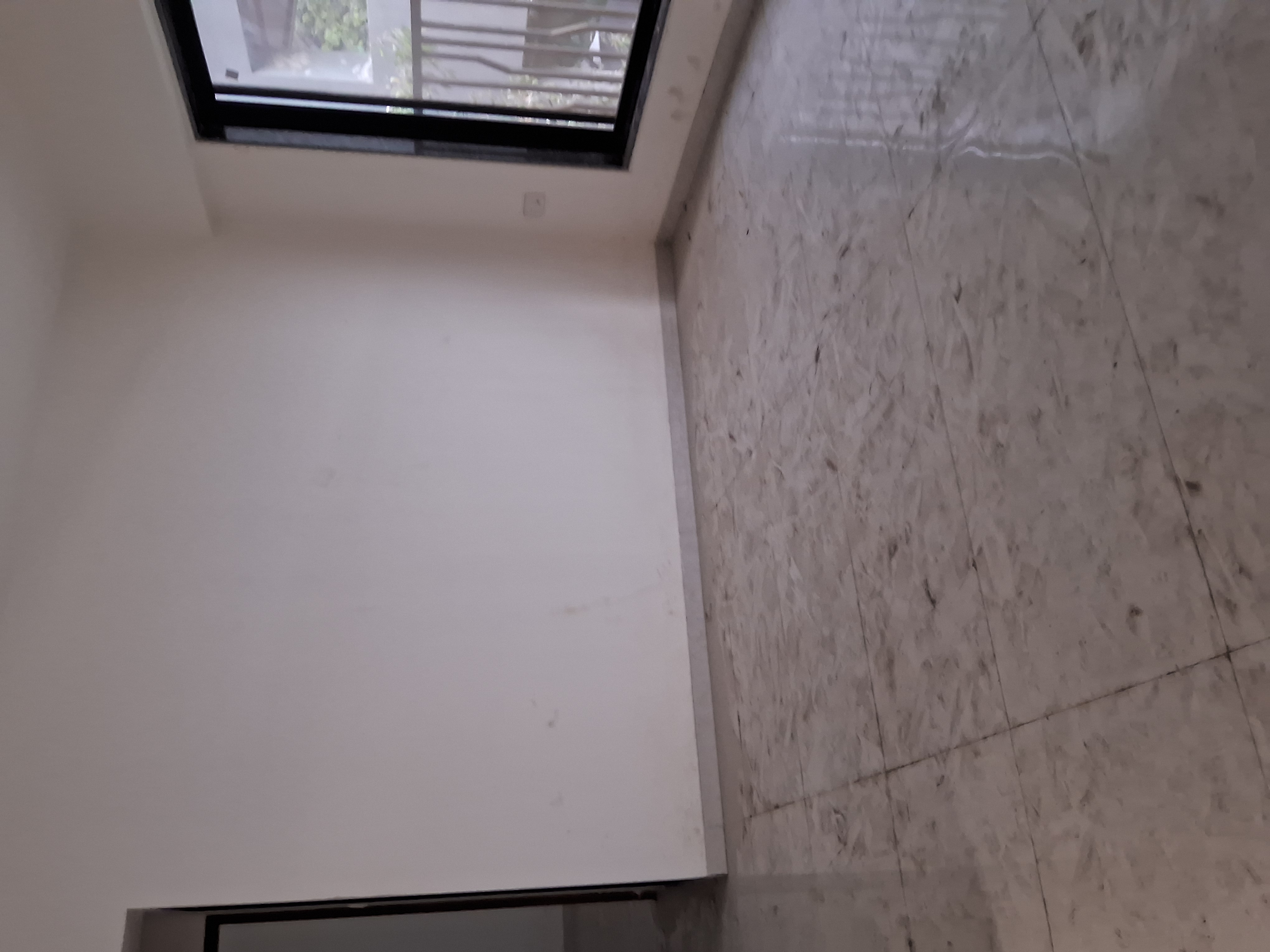 2 BHK + Extra Room Apartment For Rent in Sejal Tower