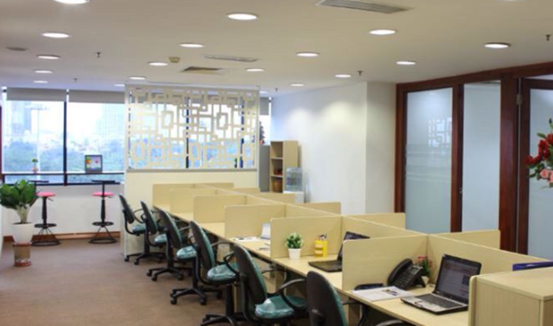 Office Space For Rent in 215 Atrium